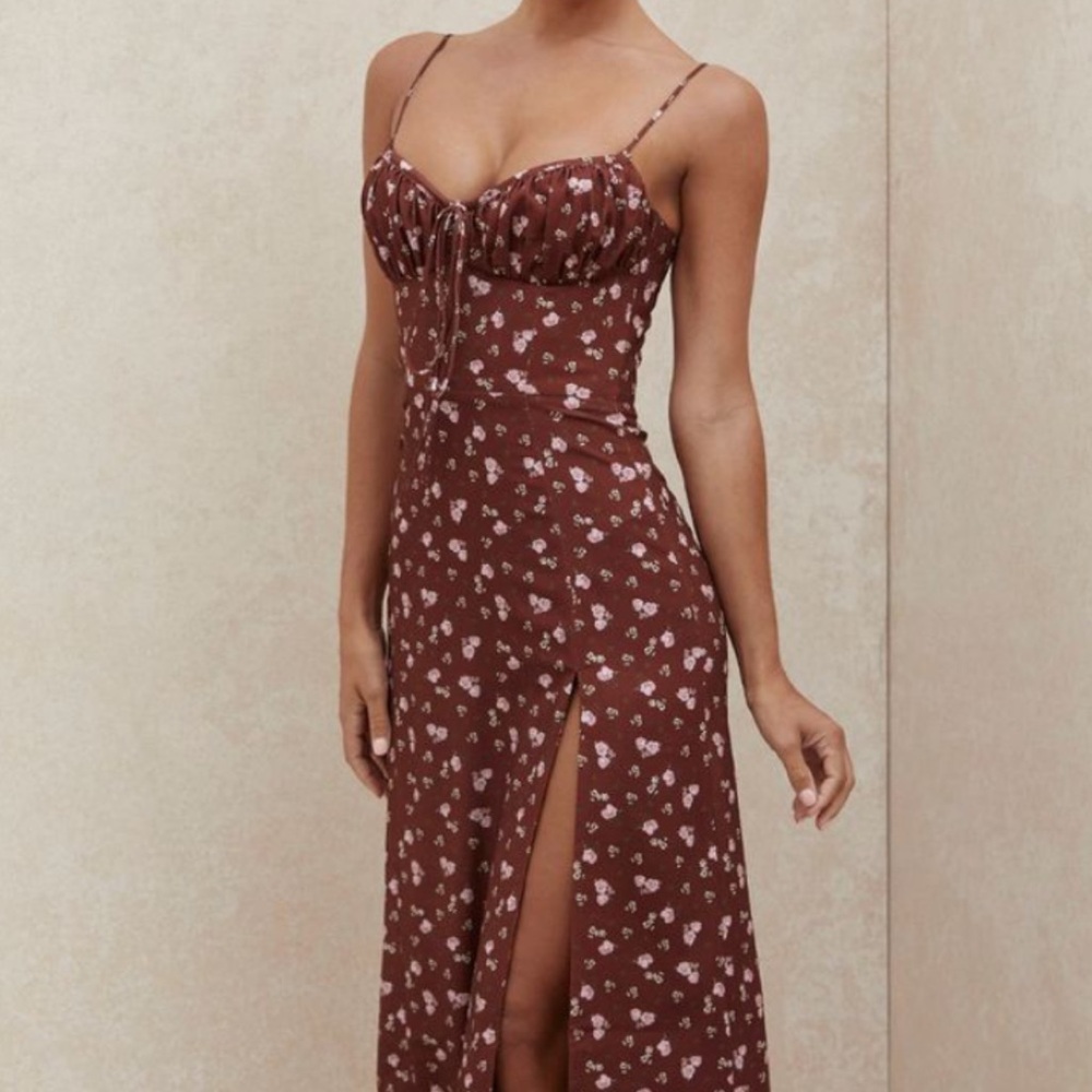 CARINA WINE FLORAL BUSTIER MIDI DRESS - Picture 2 of 4